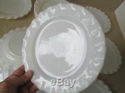 13x Hazel Atlas WHITE CRINOLINE Ruffled Pattern 8 7/8 DINNER Plates Milk Glass