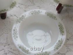 14 Pcs Anchor Hocking Placesetters Springwood Green Milk Glass Dinnerware