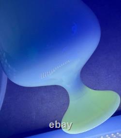 17.75 Milk LE Smith Glass Simplicity Pedestal Smoothie Swung Vase #1901 White