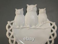 1901 Westmoreland Milk Glass Three Owls Platter 7 3/8 Diameter