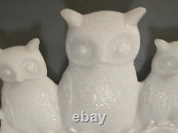 1901 Westmoreland Milk Glass Three Owls Platter 7 3/8 Diameter