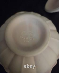 1976 Fenton Rosalene Ogee Milk Slag Glass Covered Candy Dish withBase Numbered