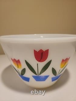 2 Vintage Fire King Tulip Mixing Bowls White Milk Glass 8.5 & 9.5 Wide Nesting