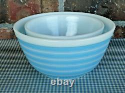 2 Vintage Pyrex Blue Rainbow Stripe Nesting Mixing Bowls USA #401 & #402