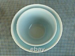 2 Vintage Pyrex Blue Rainbow Stripe Nesting Mixing Bowls USA #401 & #402