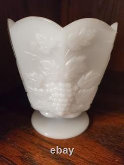 20 Pieces Milk Glass Set Grape Pattern Vintage Anchor Hocking