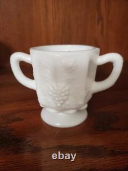 20 Pieces Milk Glass Set Grape Pattern Vintage Anchor Hocking