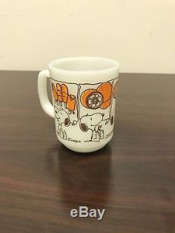 3 Fire King Vintage 1958 Snoopy Mugs Ice Cream Dreams Cups Milk Glass Peanuts
