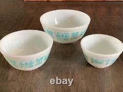 3 Vintage PYREX Amish Butterprint Turquoise On White Nesting Bowls #401 402 403