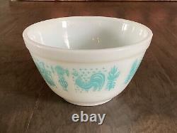 3 Vintage PYREX Amish Butterprint Turquoise On White Nesting Bowls #401 402 403