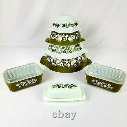 4 Vintage Pyrex Spring Blossom Green/Crazy Daisy Mixing Bowls Nesting Set