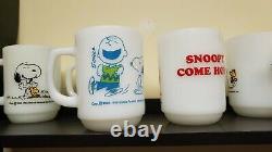 8 Fire King Anchor Hocking Snoopy Milk Glass Mugs Very Collectable