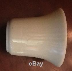 Akro Agate Very Rare WHITE Smooth Top SEVEN Dart Flower Pot SIGNED MILK GLASS