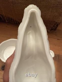 Antique 19c Large Atterbury Rabbit W Amethyst Glass Eyes Covered Milk Glass Box