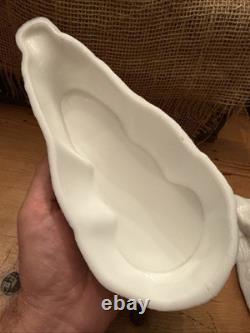 Antique 19c Large Atterbury Rabbit W Amethyst Glass Eyes Covered Milk Glass Box