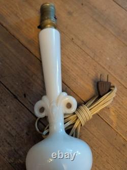 Antique ALADDIN BOUDOIR LAMP ALACITE WHITE MILK GLASS GOLD VTG RARE DECO MCM