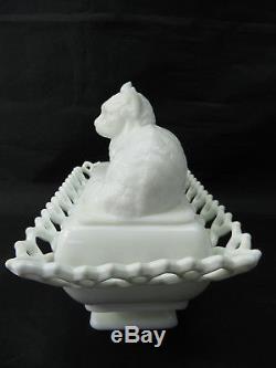 Antique Atterbury Cat on Lacy Base Animal Covered Dish White Milk Glass