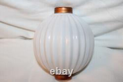 Antique Pleated (Ribbed) Round White Milk Glass Lightning Rod Ball Barnett 3131