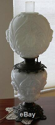 Antique Victorian GWTW White Opal Glass CHERUB Baby Parlor Oil Lamp Electrified