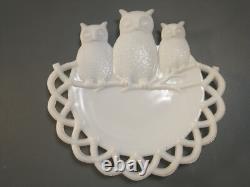 Antique Westmoreland Milk Glass Three Owls Platter 7 3/8 Diameter