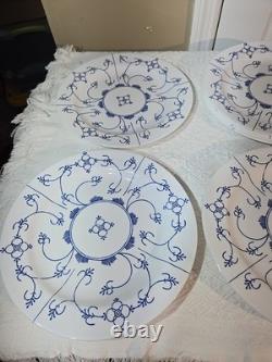 Arcopal Blue & White Milk-Glass BLAU SAKS Dinnerware 9 Plates, 5 Bowls FRANCE