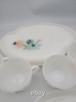 Atomic Flower Pot Leaf White Federal Milk Glass Snack Plate Tray &Cup Set 16pcs