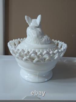 Atterbury Milk Glass Fox On A Nest Lidded Laced Basket Pat. 1889 Hard To Find