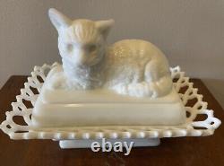 Atterbury White Milk Glass Cat on Nest Basket Lattice or Dancing Sailor Rim