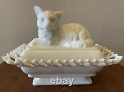 Atterbury White Milk Glass Cat on Nest Basket Lattice or Dancing Sailor Rim