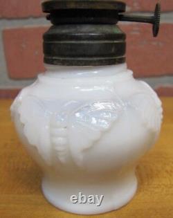 BUTTERFLY Antique Oil Lamp Opalescent White Milk Glass WALLACE & SONS ANSONIA Ct