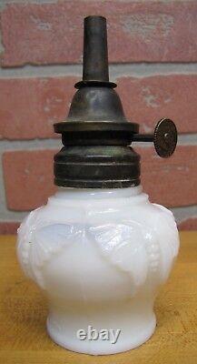 BUTTERFLY Antique Oil Lamp Opalescent White Milk Glass WALLACE & SONS ANSONIA Ct