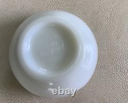 Beautiful Vintage Fire King Milk Glass Tulip Cottage Cheese Bowl Green withLid