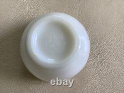 Beautiful Vintage Fire King Milk Glass Tulip Cottage Cheese Bowl Purple withLid
