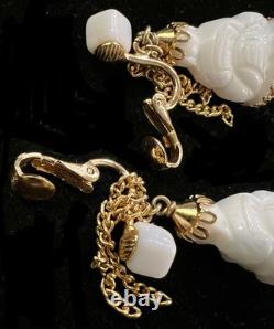 Book Pc NAPIER ASIAN Chalk White Milk Glass BUDDHA 17 Charm Bracelet & Earrings