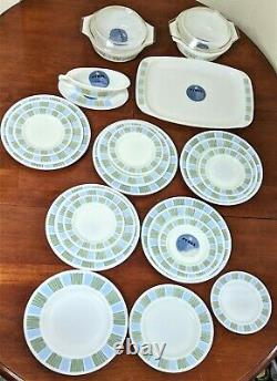 Boxed Pyrex Matchmaker Dinner Service Set 25 Pieces Vintage JAJ 1960s 777 BNIB