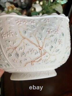 CHALLINOR TAYLOR GLASS CO.'Tree of Life' Milk Glass Bowl U. S. A. C. 1890