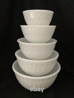 COMPLETE Set of 5 Vintage Fire King White Swirl Mixing Bowls With Rare 5 Bowl