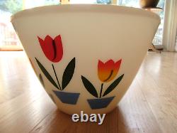 Cl/fire King Oven Ware White Milk Glass Mixing Bowl/tulip/9.5