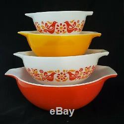 Complete set of 4 Pyrex Friendship Cinderella Mixing Bowls 441 442 443 444
