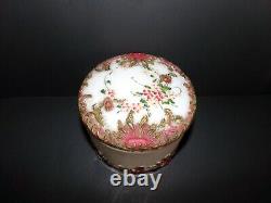 EAPG Victorian Dithridge RAY END, Milk Glass Hand Painted Collar Box c. 1899 RARE