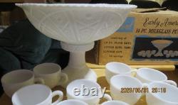 EARLY AMERICAN McKEE THE CONCORD MILK GLASS 14 pc PEDESTAL PUNCHBOWL SET with BOX
