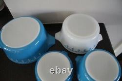 EUC Set of 4 Blue & White Pyrex Snowflake Garland Cinderella Casseroles withLids