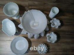 EXCELLENT Milk Glass Collect VINTAGE GRAPES Punch Bowl SET 12 cups Lace Gravy