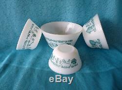 FEDERAL Milk Glass SET 4 -1960s NESTING / MIXING BOWLS Teal Scandinavian Pattern