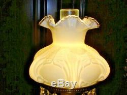 FENTON SILVER CREST MILK GLASS RARE LAMP, MINT. Student Lamp