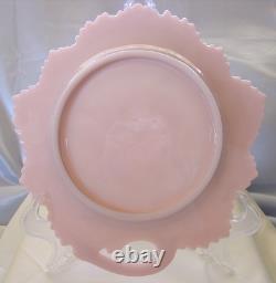 FENTON11.5CAKE PLATEMINT+PERFVINTAGE50sPASTEL PINK MILK GLASSLEAFHANDLED