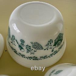 Federal Milk Glass 1960s Teal Scandinavian Pattern Set Of 4 Nesting Mixing Bowls