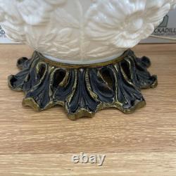 Fenton Gone With The Wind Lamp Poppy White Milk Glass