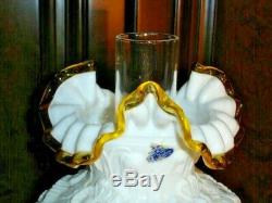 Fenton Gwtw Gold Crest Milk Glass Flower Student Poppy Lamp, Label