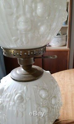 Fenton Lamp Rose Bud Milk Glass Hurricane Gone With The Wind 20 Base Lights Up